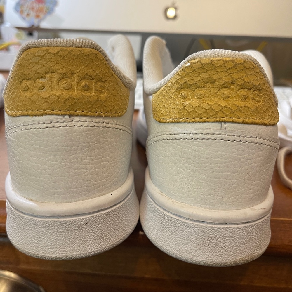 ADIDAS white tennis shoes